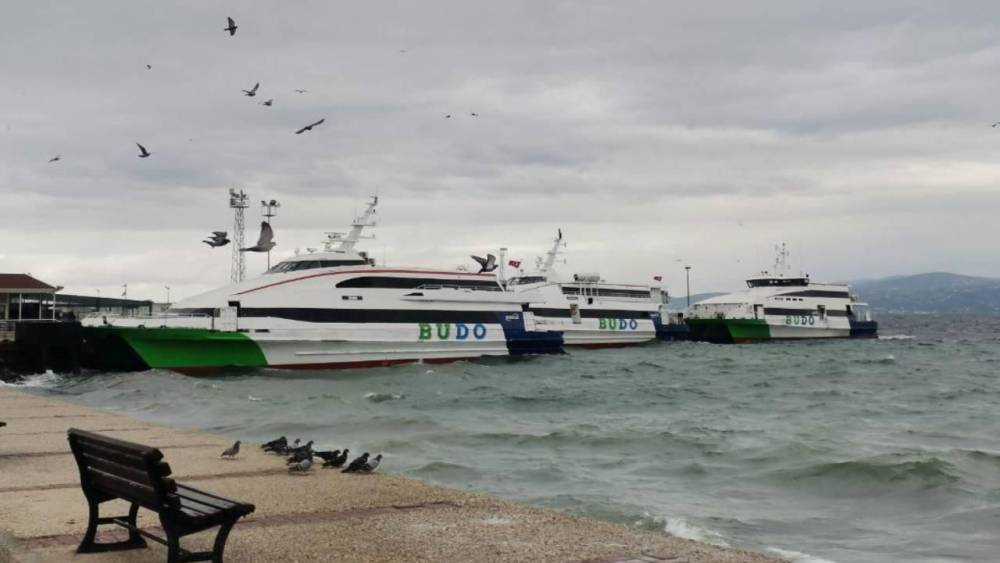 Boğaz’da bir devir kapandı: Arabalı vapur kaldırıldı