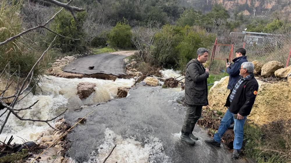 Aşırı yağışlar 4 k&ouml;yde hasara neden oldu