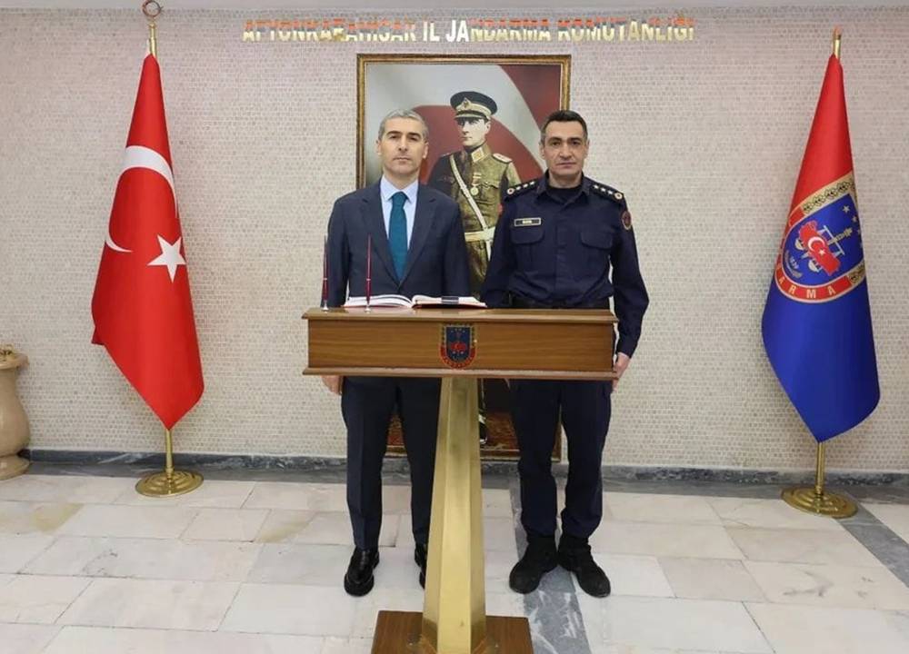 Vali Aktaş'tan emniyet ve jandarmaya ziyaret