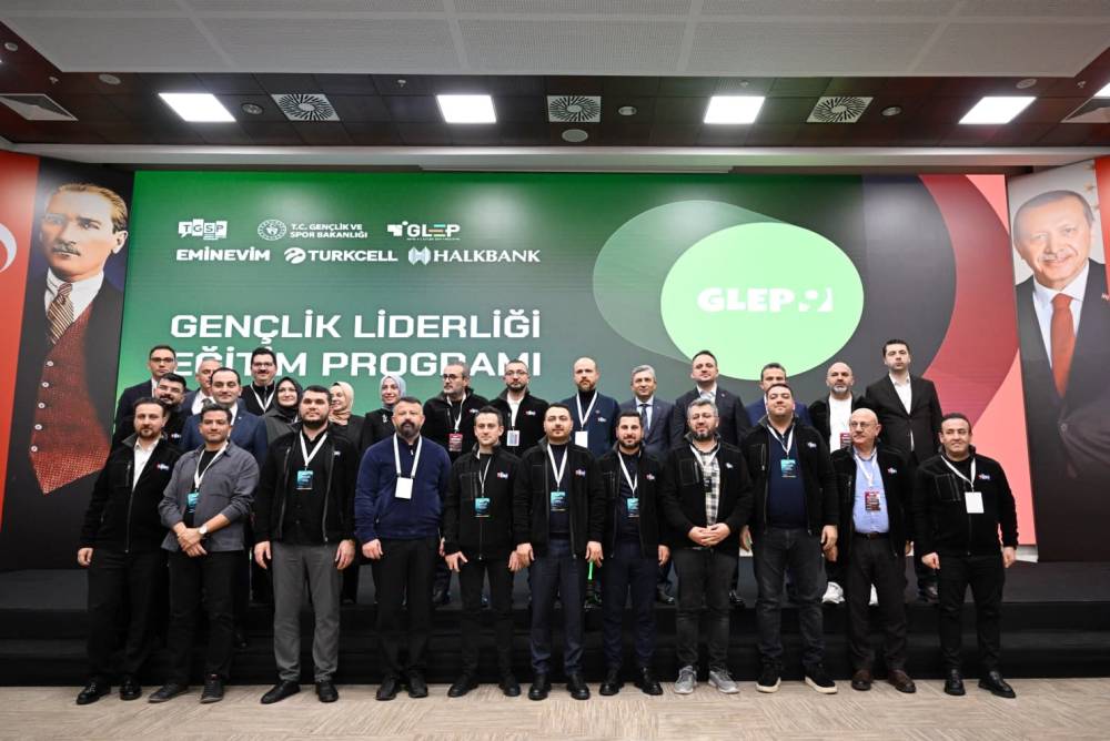 Gen&ccedil; liderler Antalya&rsquo;da buluştu