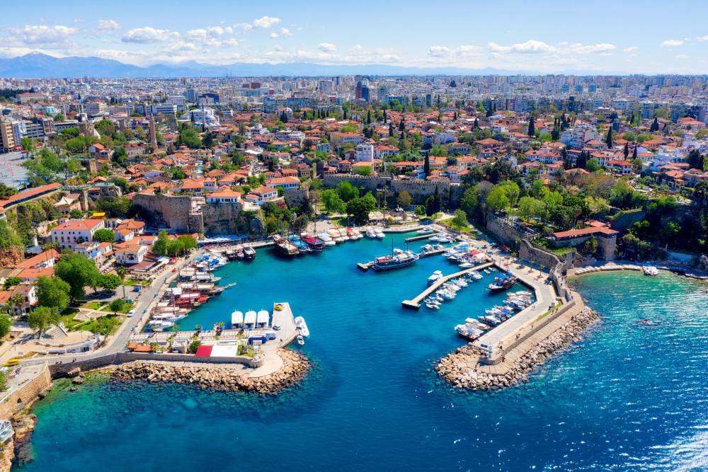 Antalya turizminde t&uuml;m zamanların 'ocak' rekoru