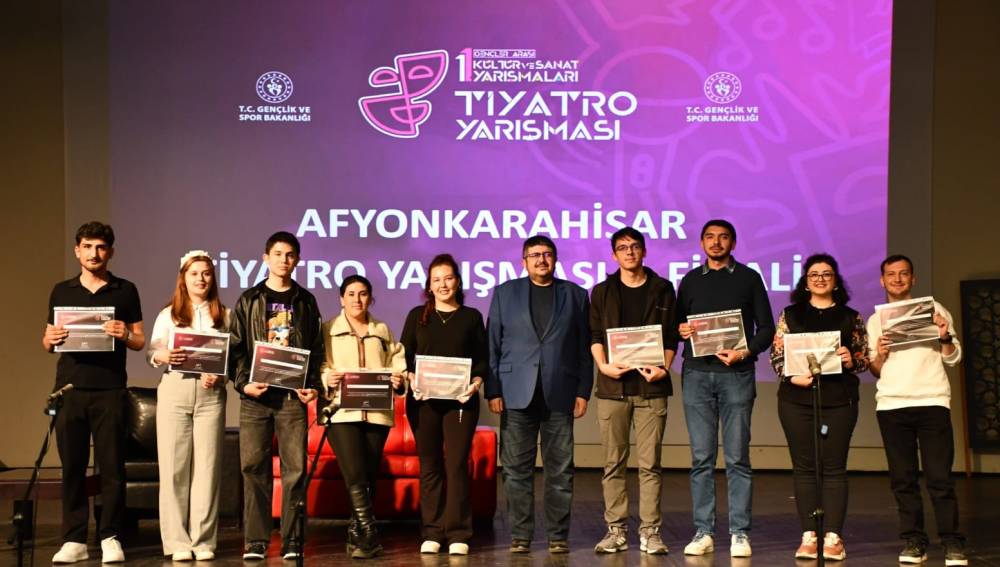 Gen&ccedil;ler Arası Tiyatro Yarışması