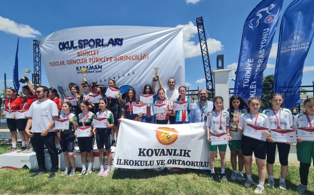 K&ouml;y okulunun kızları, bisiklette T&uuml;rkiye 3'&uuml;nc&uuml;s&uuml; 