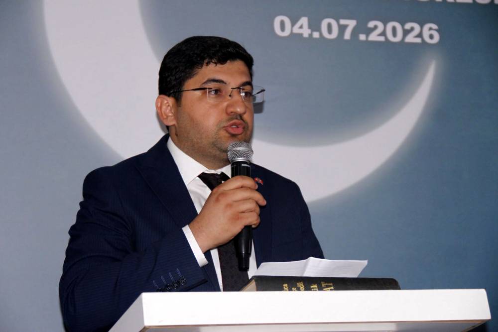 MHP Serik'te G&uuml;zel yeniden se&ccedil;ildi