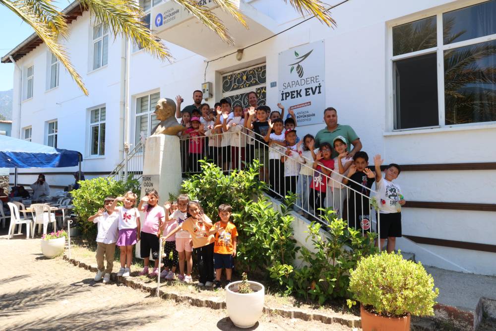 B&uuml;y&uuml;kşehir Sapadere İpek Evi&rsquo;ne ziyaret&ccedil;i akını