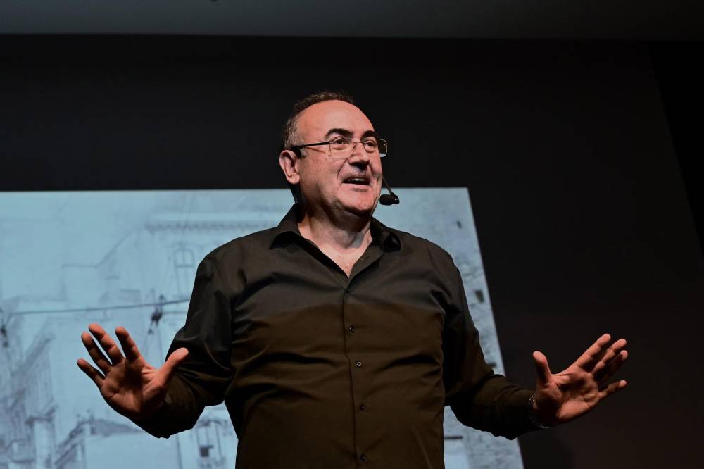 Kepez Forum’da Sunay Akın ile 'Aslanlı Yol' söyleşisi