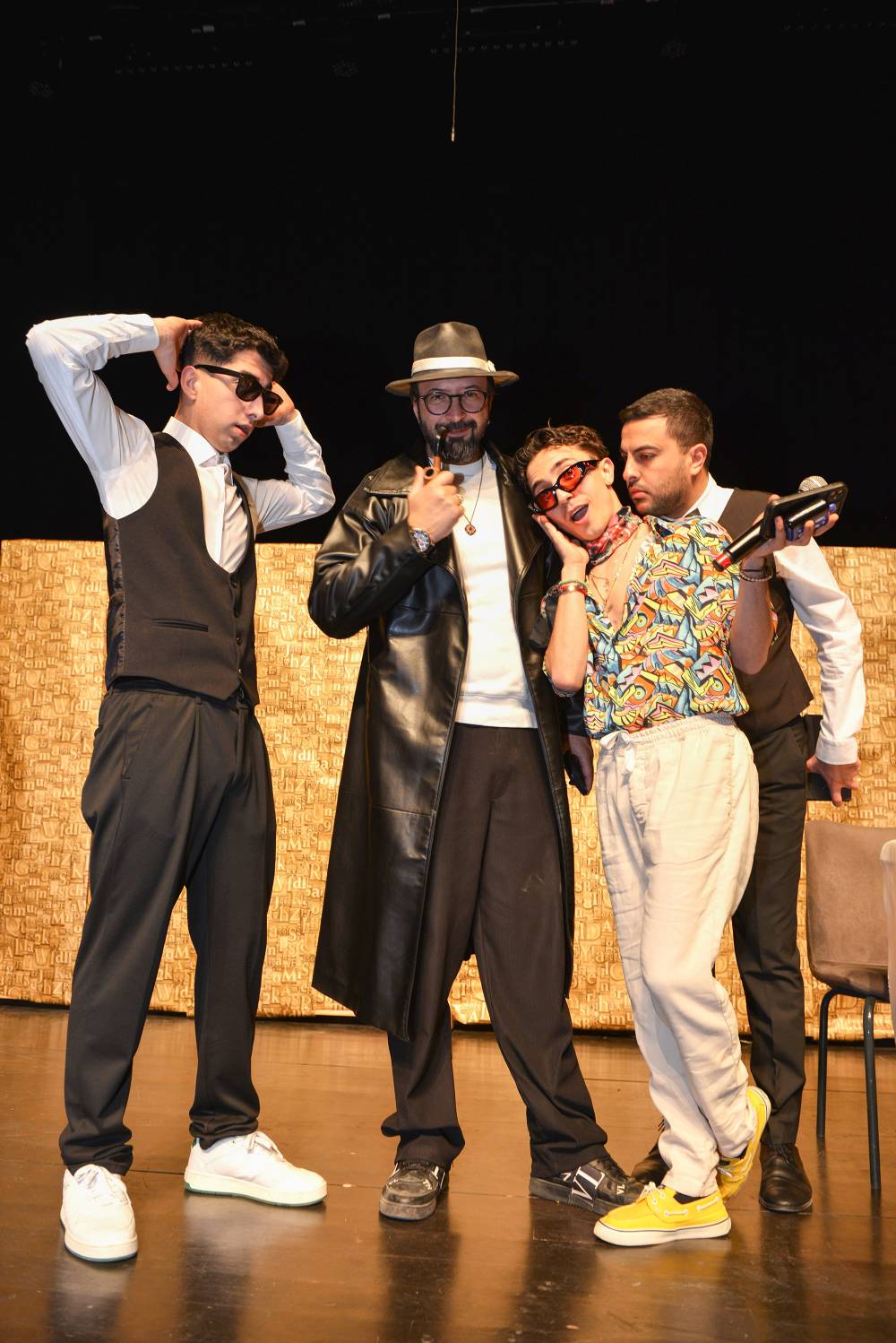 'Salaklar Sofrası' g&uuml;ld&uuml;rd&uuml;