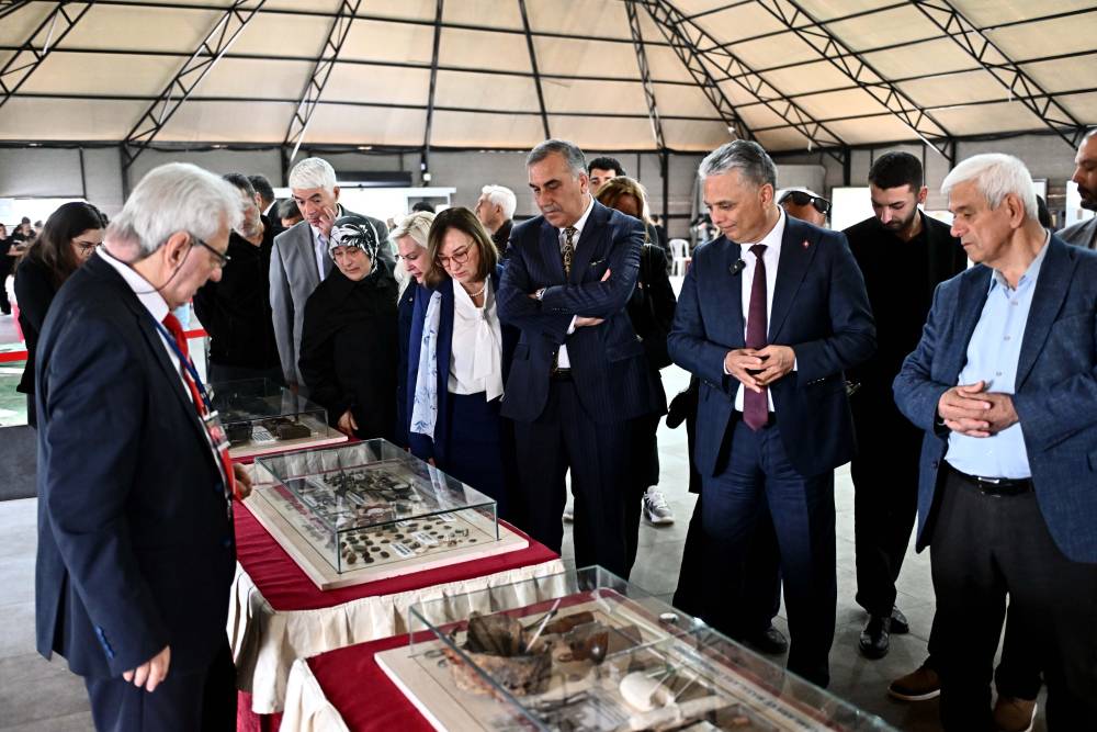 &Ccedil;anakkale&rsquo;nin sessiz tanıkları Muratpaşa&rsquo;da