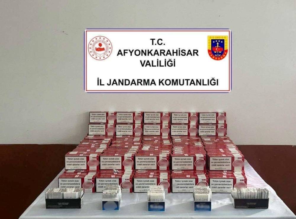 Jandarmadan ka&ccedil;ak sigara operasyonu