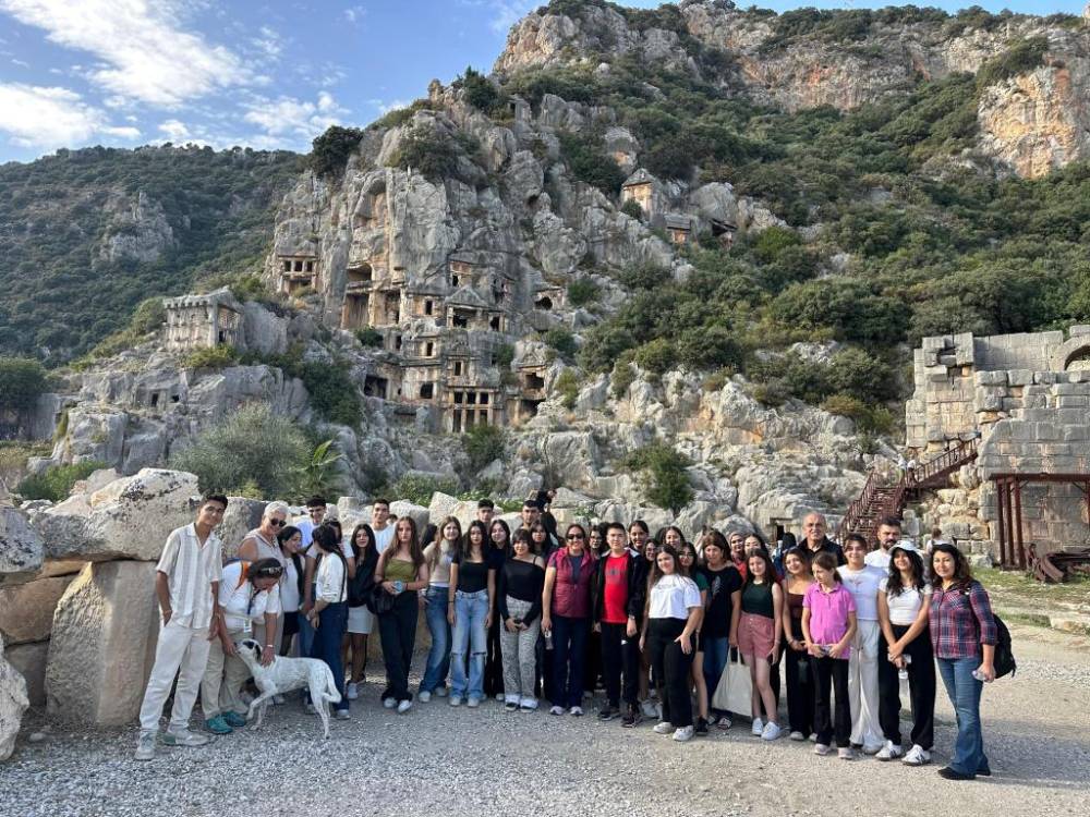 Antalyalı &ouml;ğrenciler şehrini tanıyor