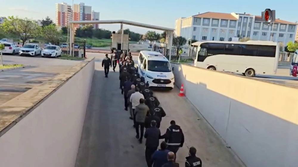 52 milyon TL&rsquo;lik zimmet operasyonuna ilişkin 18 tutuklama