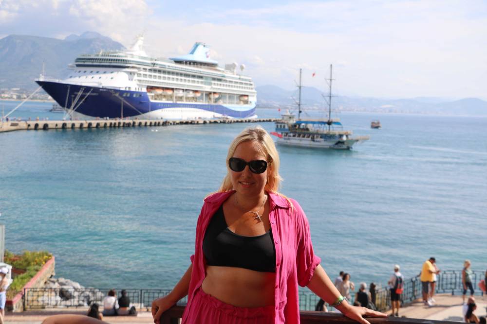 Kruvaziyerle 1788 turist Alanya'ya geldi