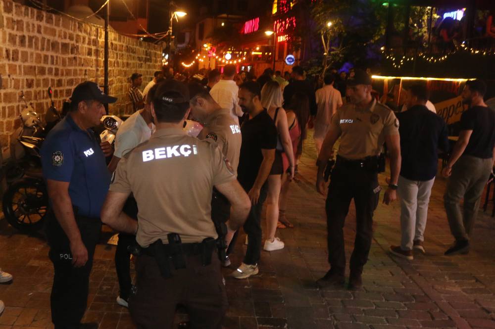 Kalei&ccedil;i'nde polis ve bek&ccedil;ilerden huzur ve g&uuml;ven denetimi 