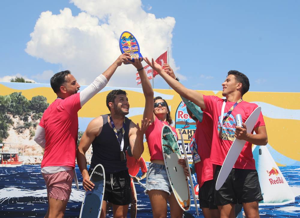 Red Bull Tahtada Kal etkinliği Antalya&rsquo;da yapıldı 