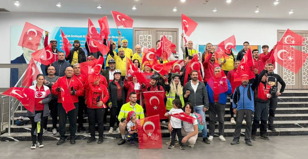 23 Nisan'da pedal &ccedil;evirdiler