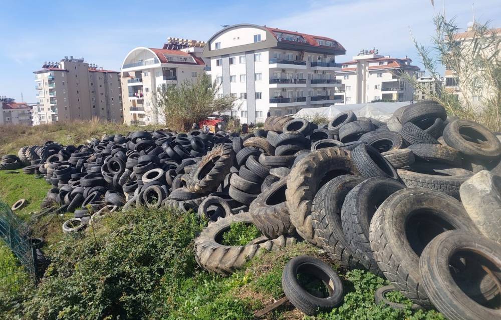 B&uuml;y&uuml;kşehir atık lastikleri ekonomiye kazandırıyor