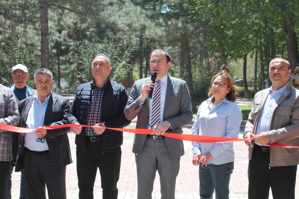 Yenilenen park hizmete a&ccedil;ıldı