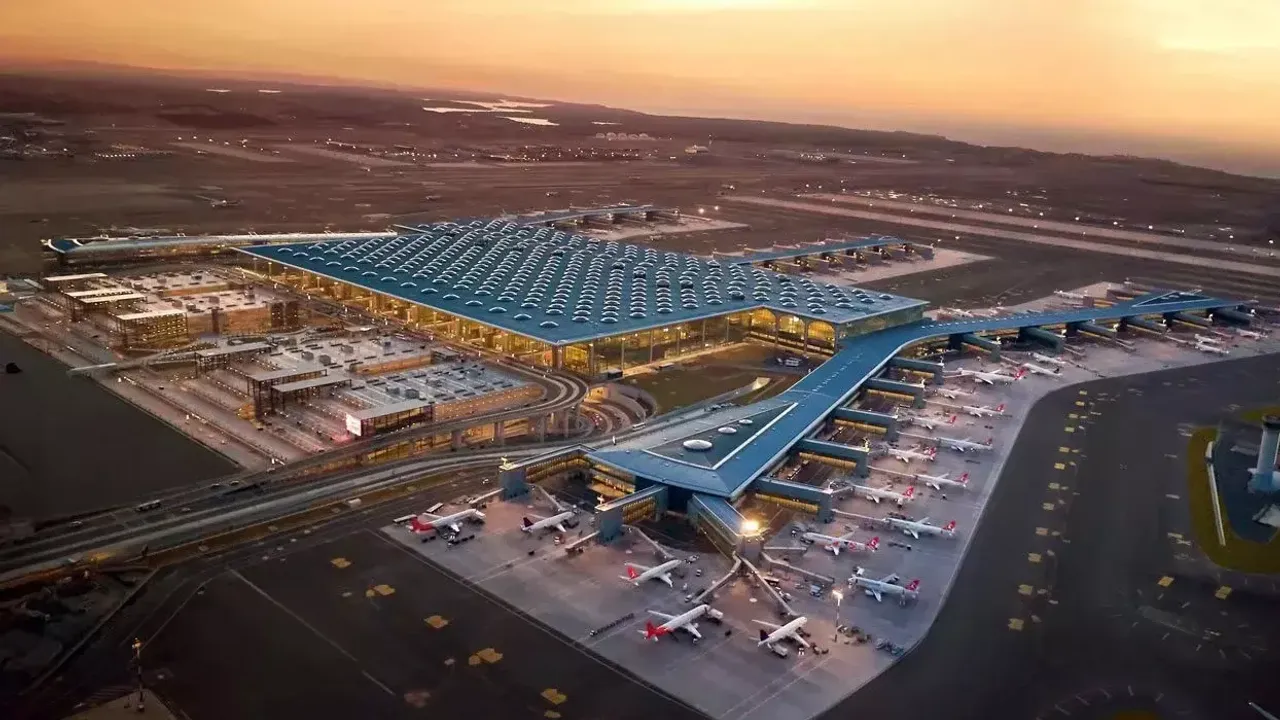 İstanbul ve Antalya havalimanları günlük yolcu rekoru kırdı