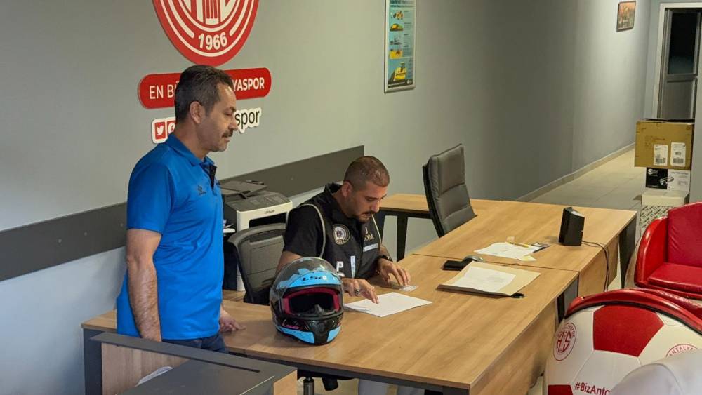 Antalya Büyükşehir Belediyesi’ne yönelik 6'ncı dalga 'rüşvet' operasyonu: 16 gözaltı